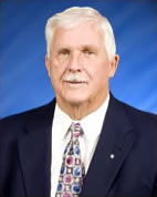 Headshot of Arlen Jumper