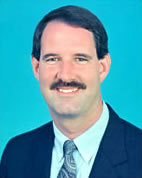 Headshot of Dan Roach