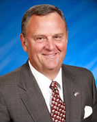 Headshot of Hans Tanzler