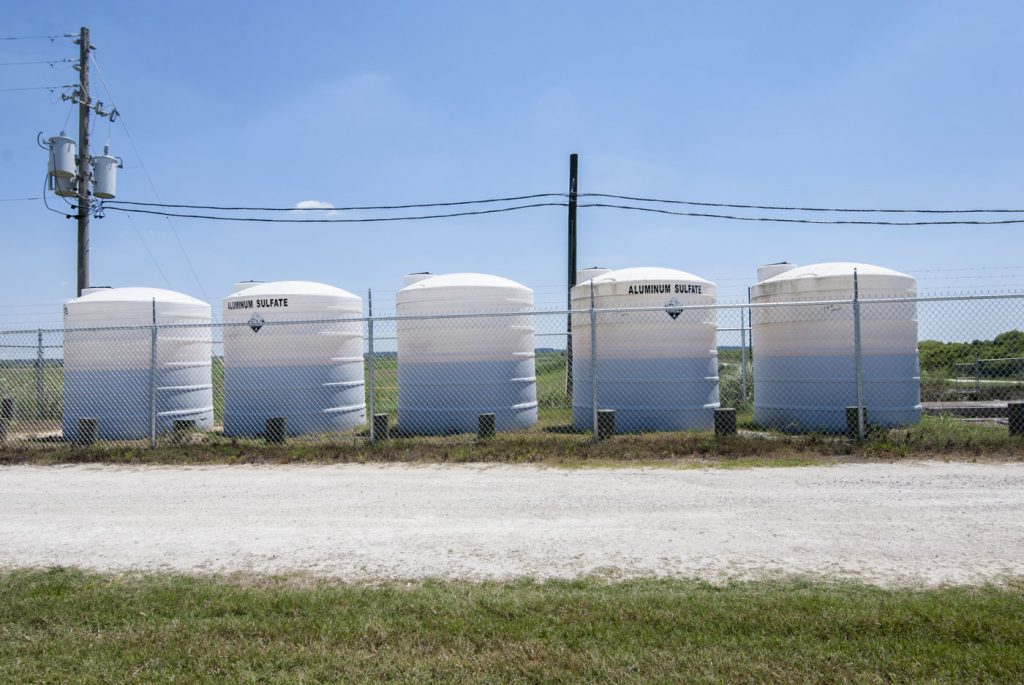 10-water-quality-large Aluminum sulfate storage tanks