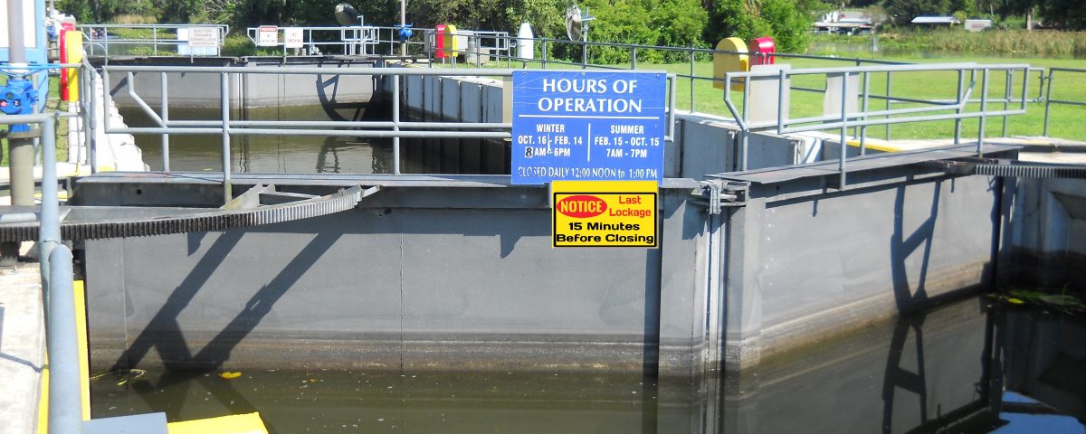 Open navigational lock