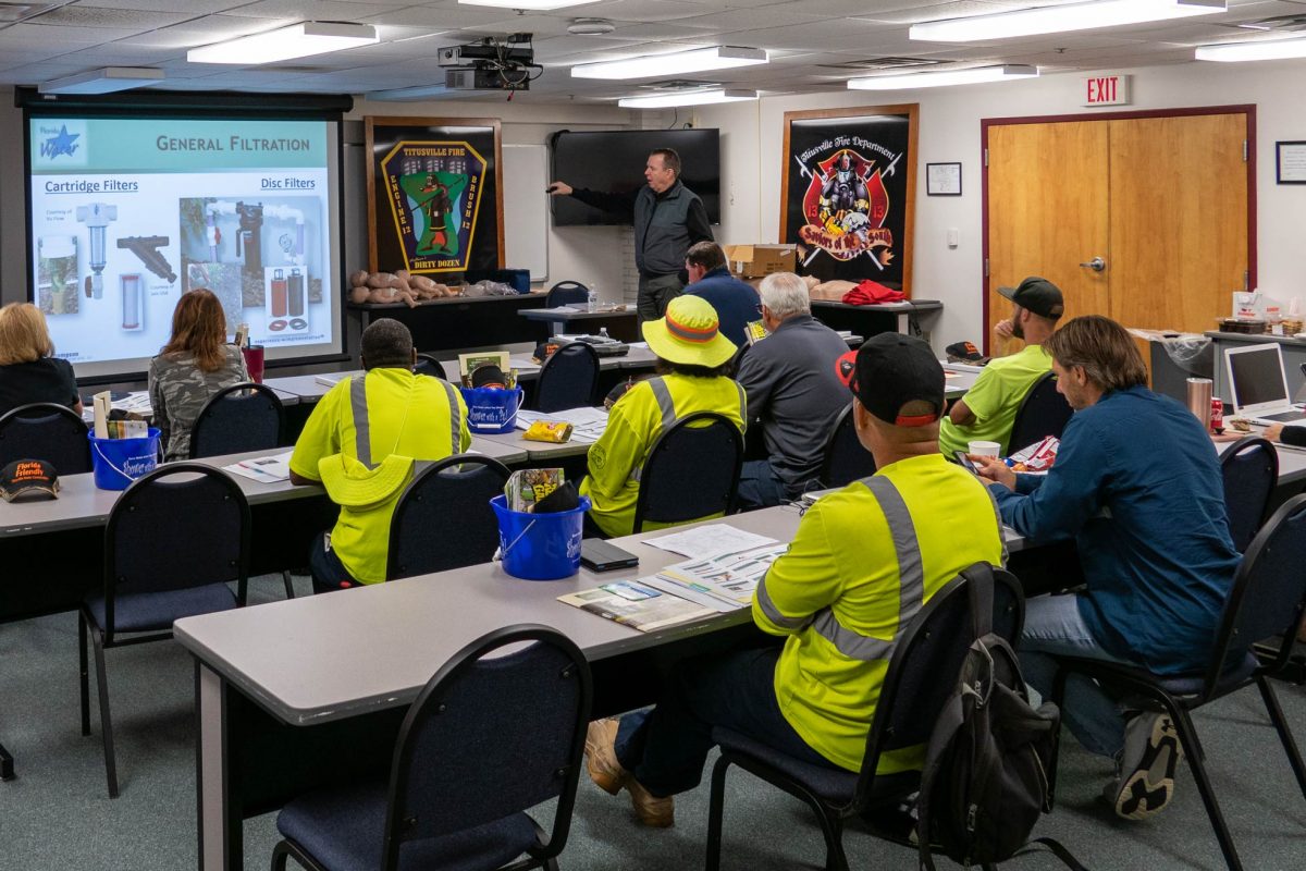 FWS-training-1 Irrigation and landscape professionals attend training in the Florida Water Star program