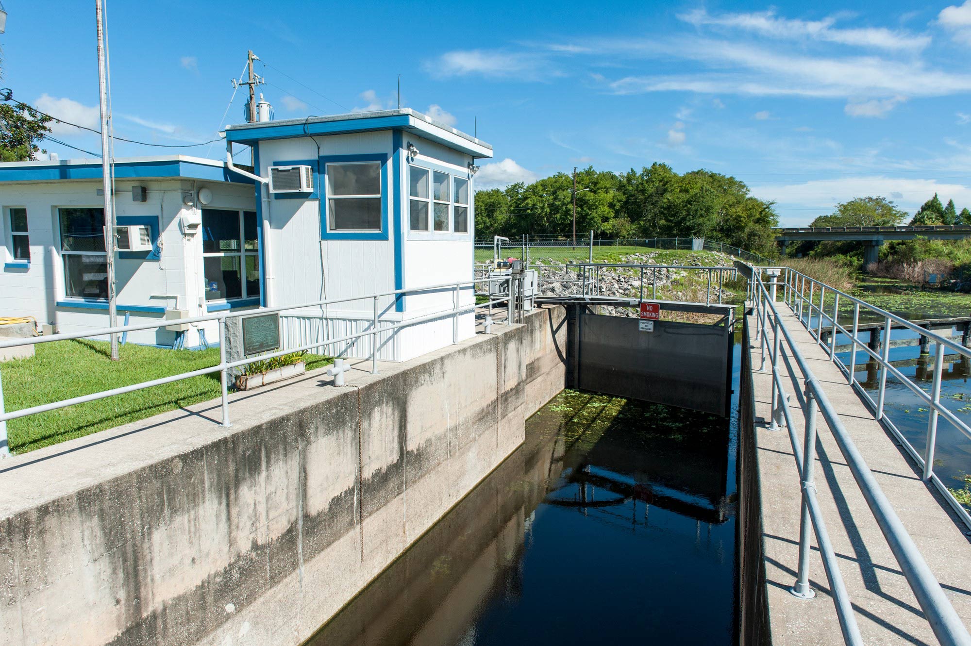 Lock structure