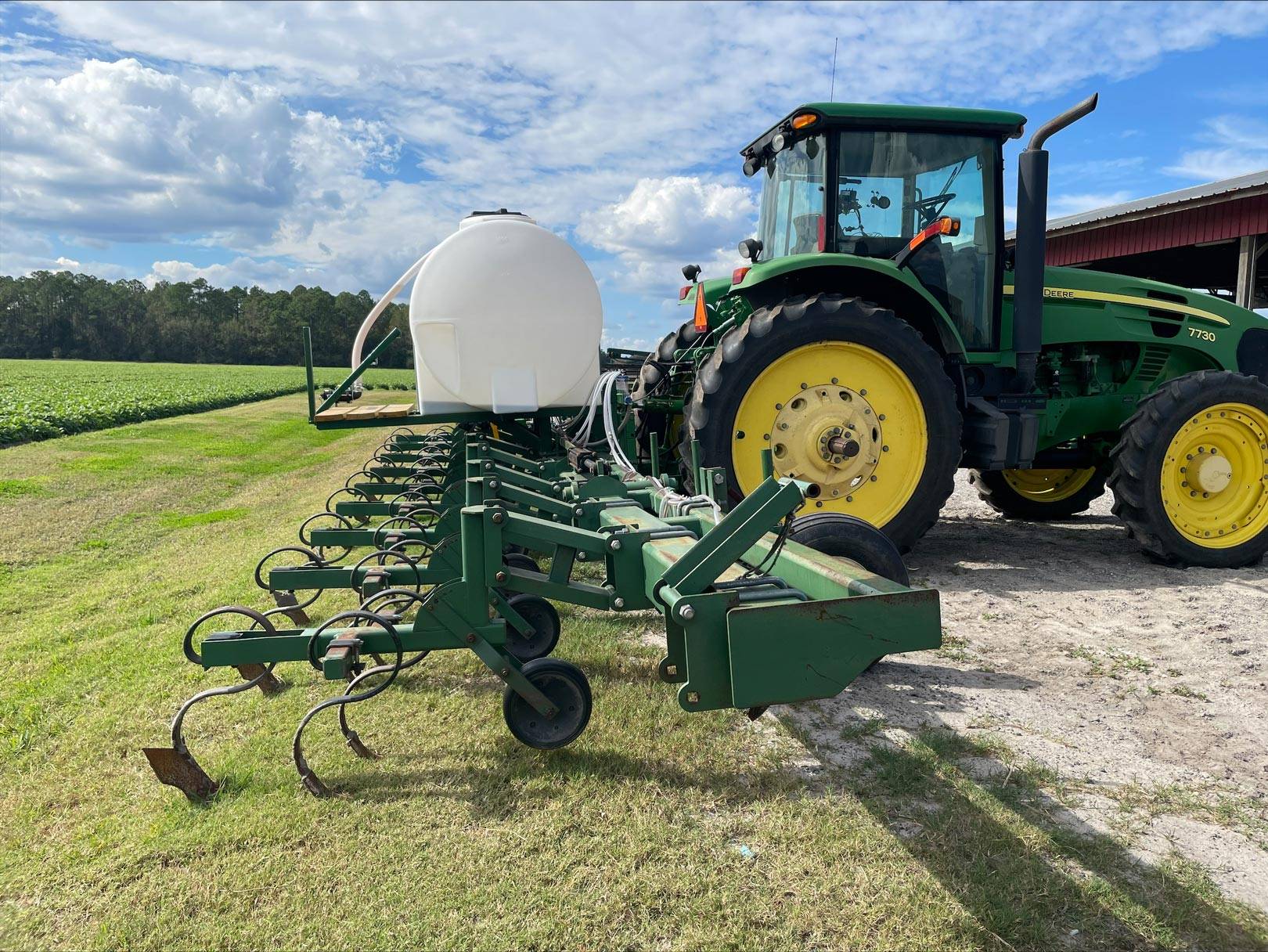 Rear equipment of a tractor