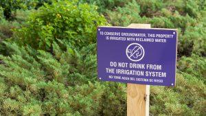 Do not drink reclaimed water sign